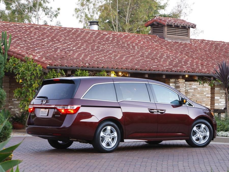  Honda Odyssey 2010 года  (US) (фото 4 из 12)